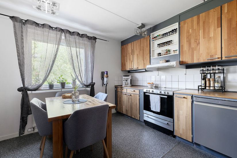 Bostadsrätt, Vältvägen 14, Viksjö, Järfälla