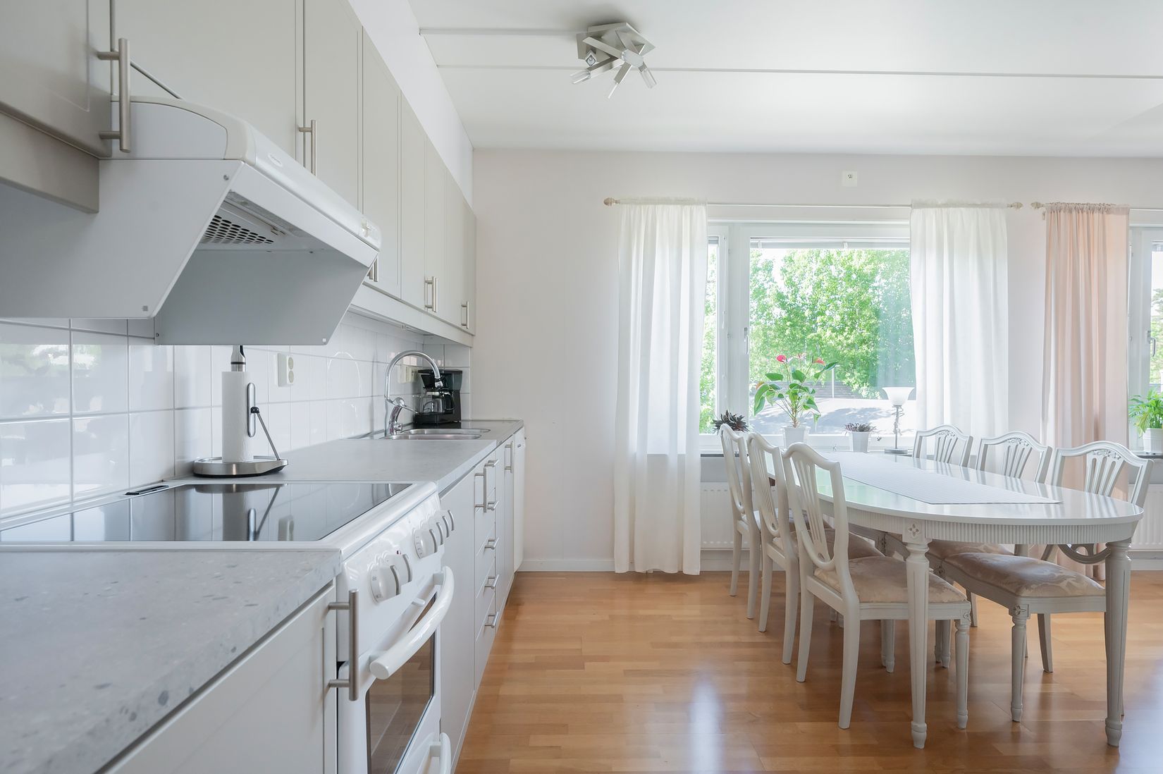 Bostadsrätt, Rådstuguvägen 6, Centrala Huddinge, Huddinge