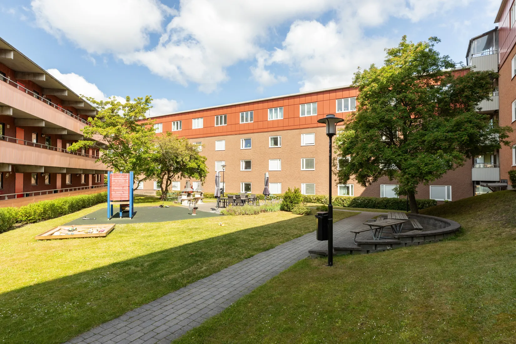 Bostadsrätt, Fogdevreten 8, Karolinska, Solna