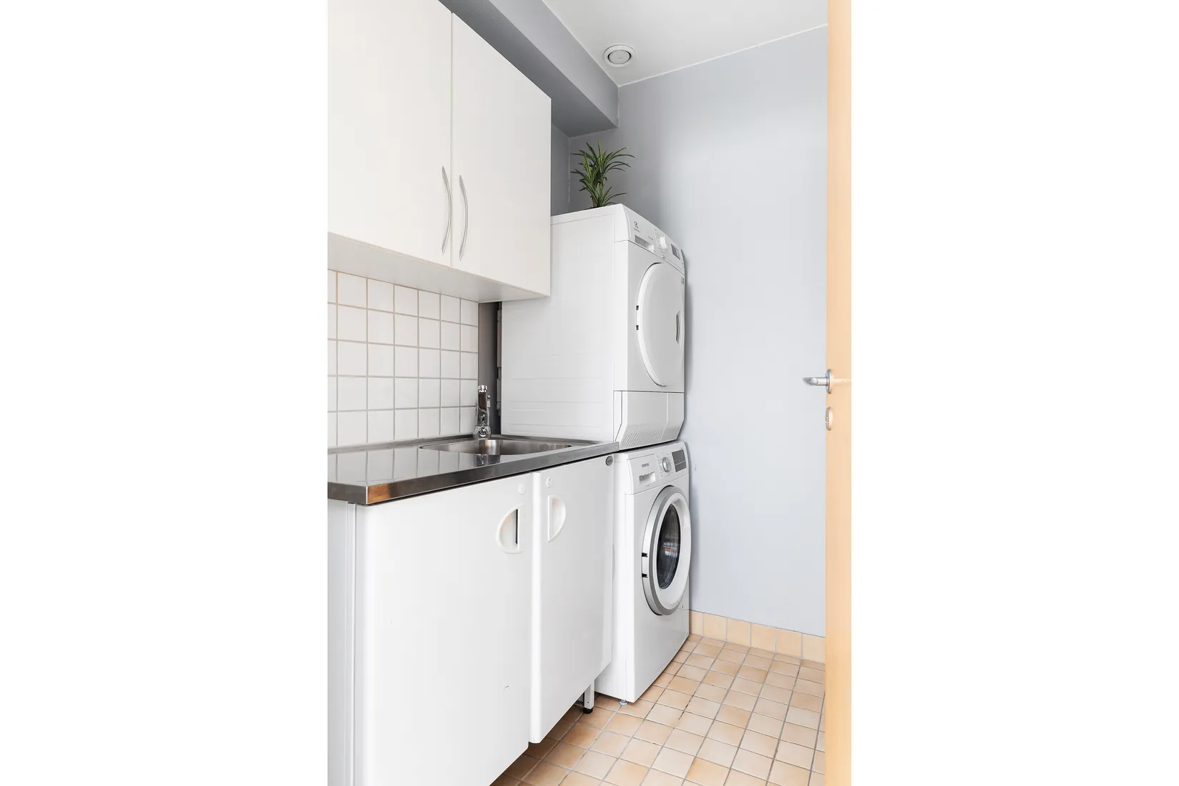 Bostadsrätt, Radhus, Sjögatan 46D, Åhus, Kristianstad