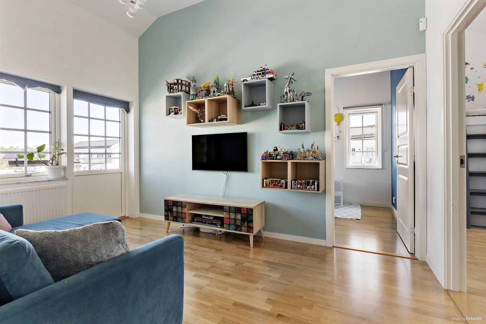 Radhus, Vattenhindersgatan 12a, Lanna/Vintrosa, Lekeberg