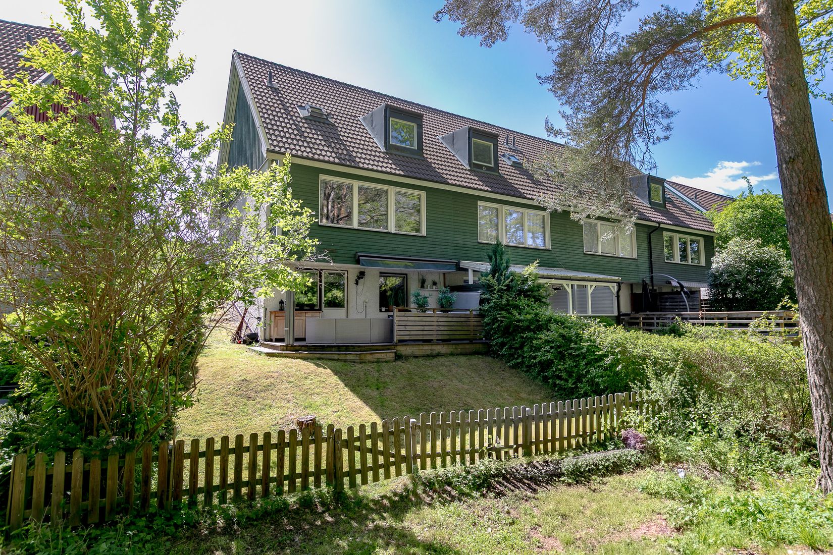 Villa, Radhus, Axel Swartlings gata 114, Klockaretorpet, Norrköping