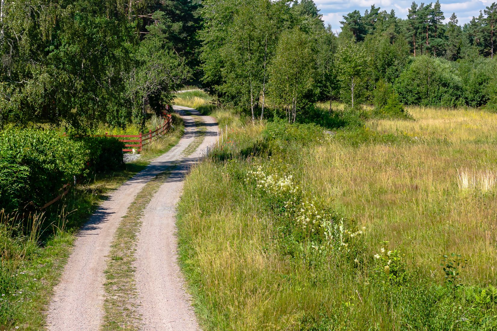 Tomt, Två prisvärda tomter i idylliska Bolby, Ljusterö – Lantligt läge med utsikt över ängarna, Österåker