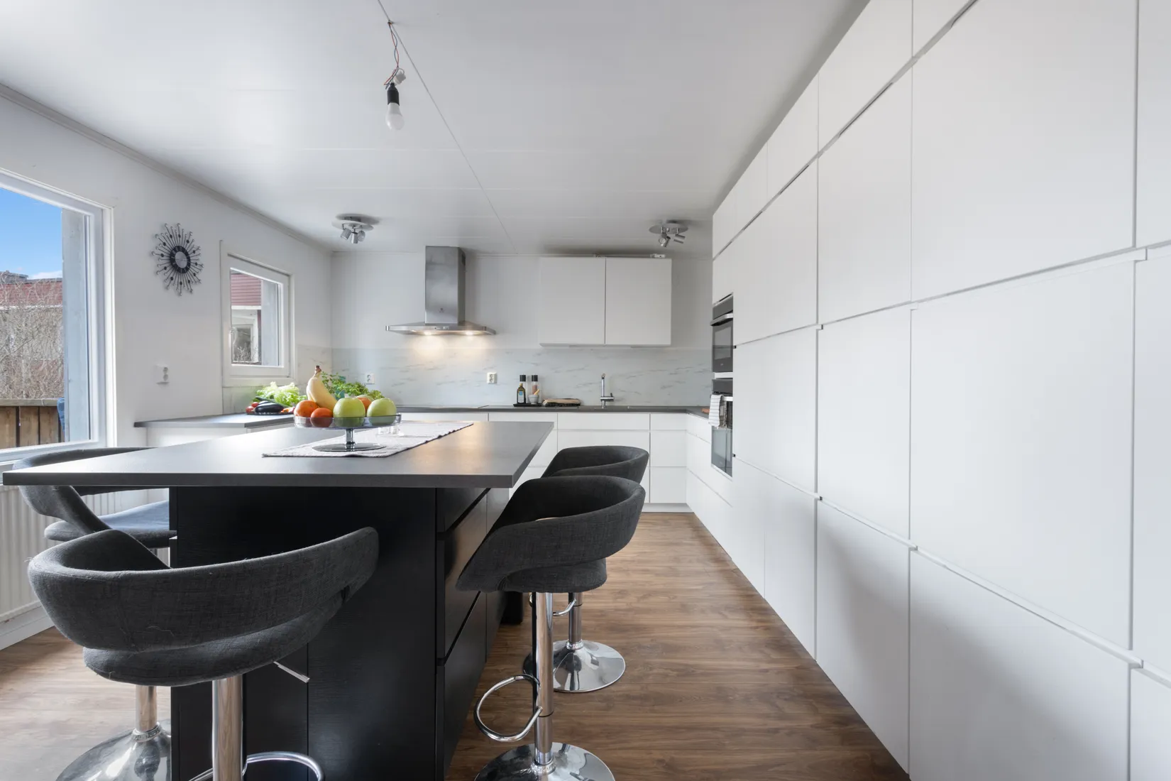 Villa, Radhus, Fasanstigen 40, Rönninge, Salem