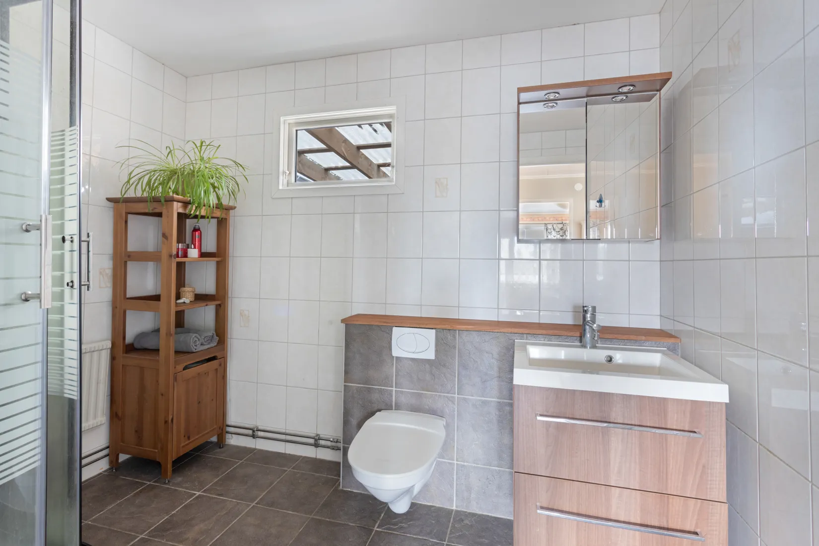 Villa, Radhus, Fasanstigen 40, Rönninge, Salem