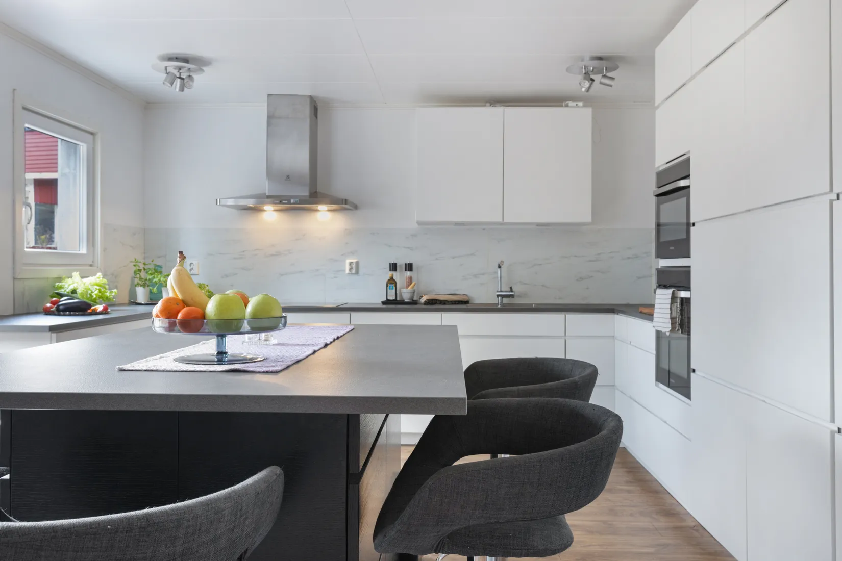 Villa, Radhus, Fasanstigen 40, Rönninge, Salem