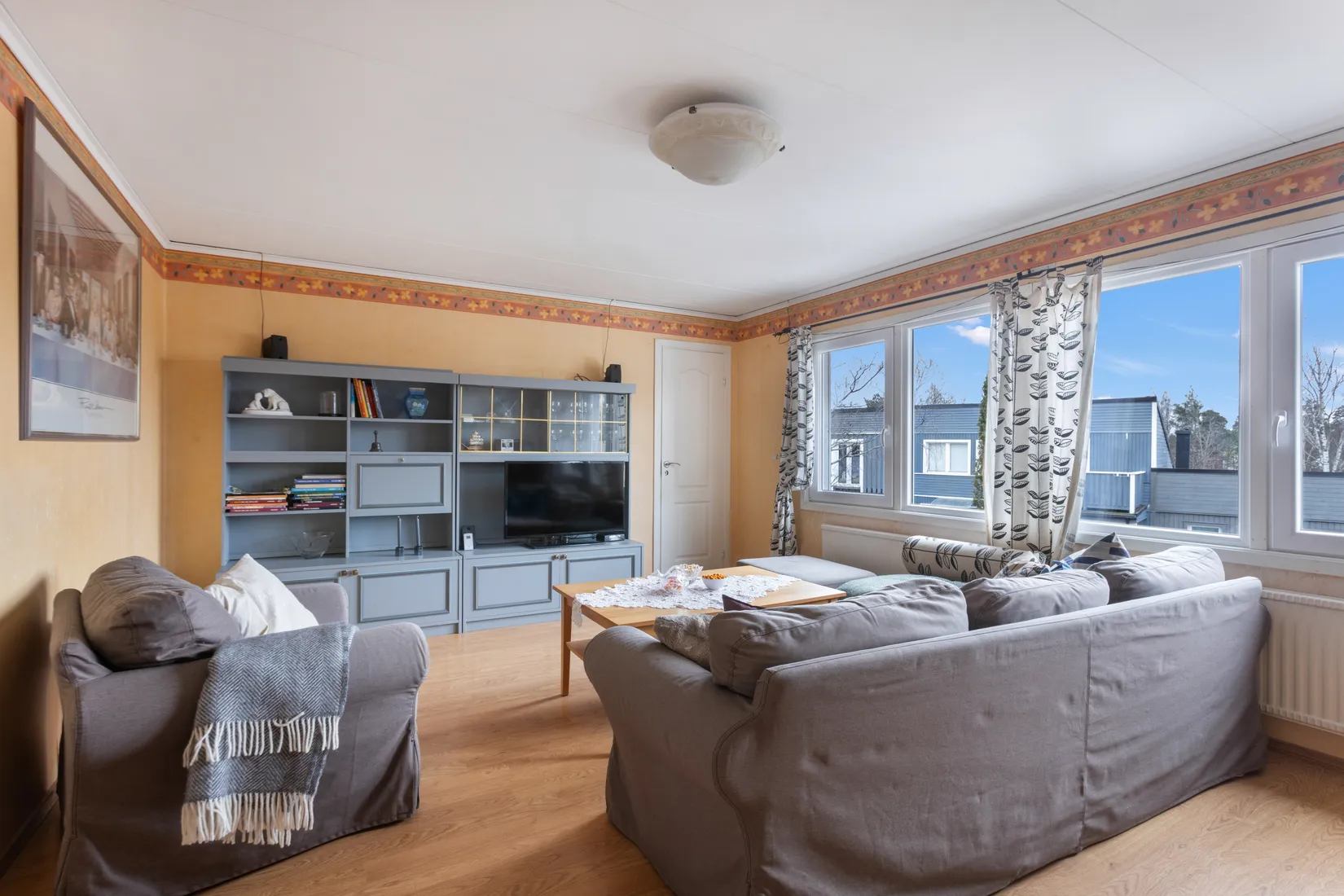 Villa, Radhus, Fasanstigen 40, Rönninge, Salem