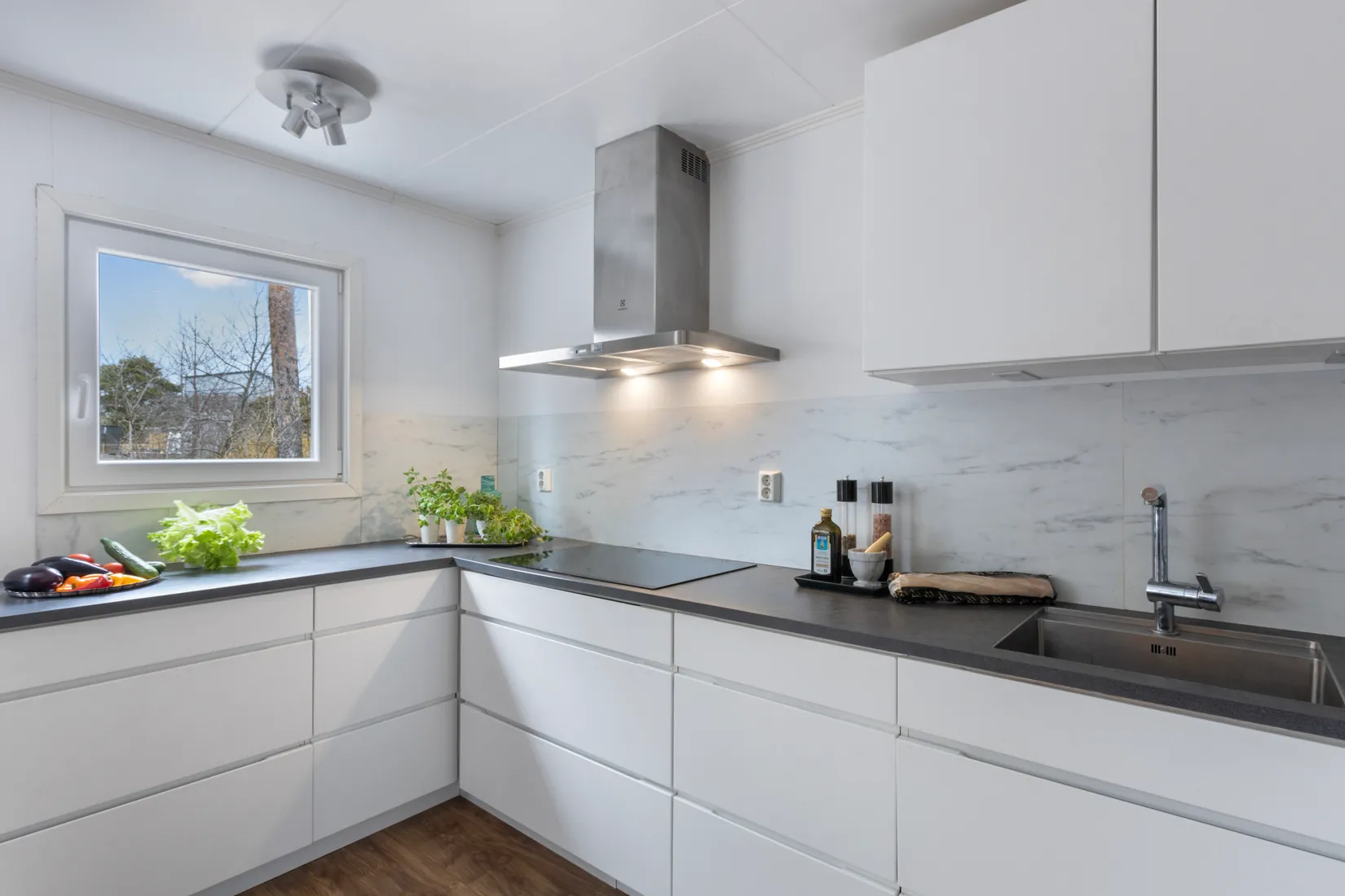 Villa, Radhus, Fasanstigen 40, Rönninge, Salem