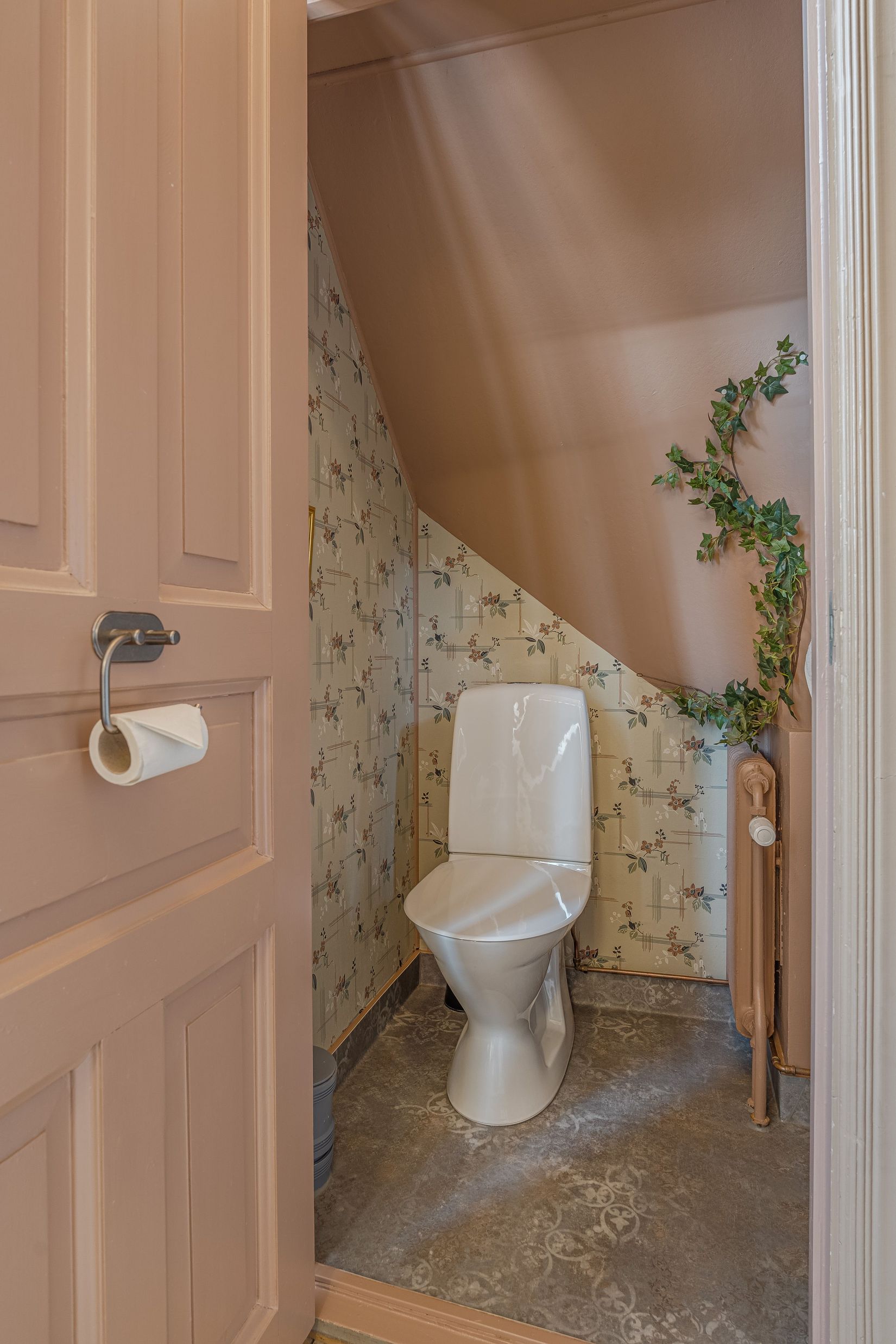 Villa, Änggatan 1, Centralt, Hjo