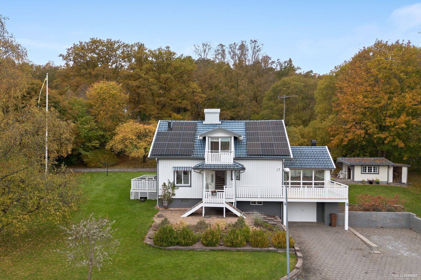 Villa, Ekeborgsvägen 17, Mark