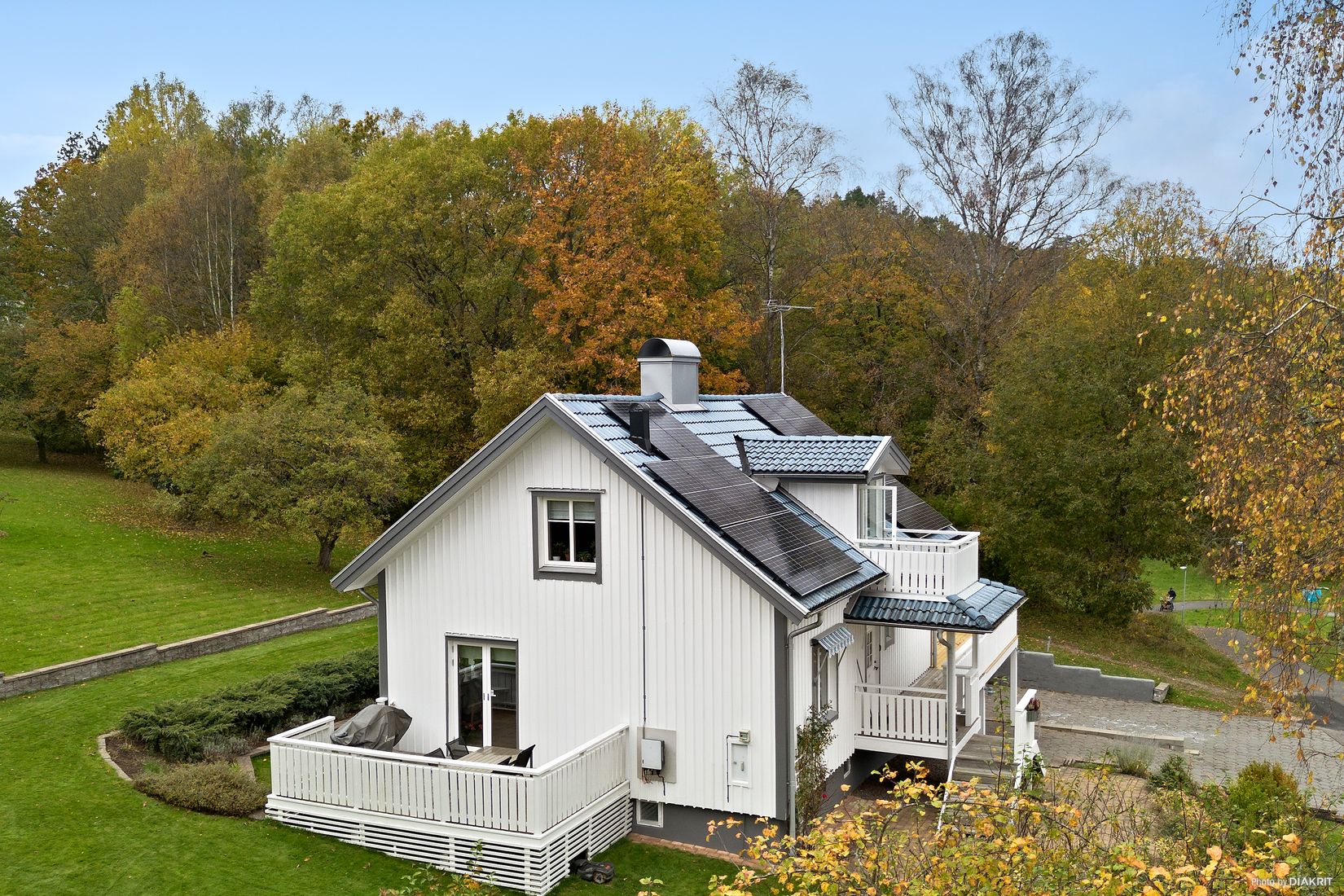 Villa, Ekeborgsvägen 17, Mark