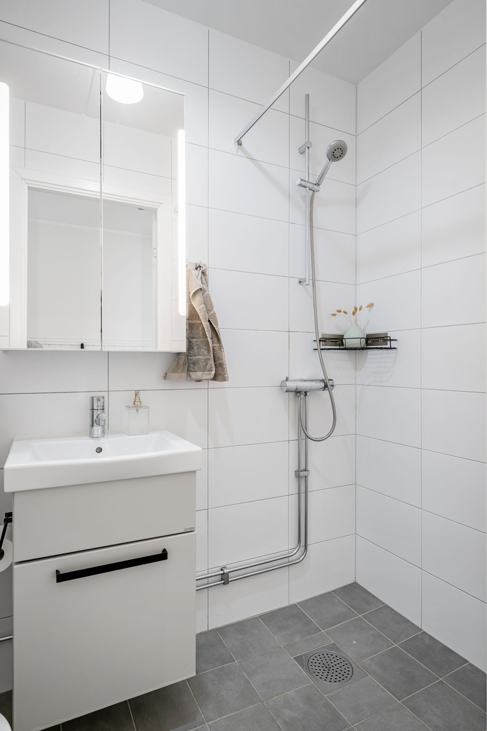 Bostadsrätt, Pippi Långstrumps Gata 40, HÖGST UPP/EGET VÅNINGSPLAN, Bromma - Annedal, Stockholm