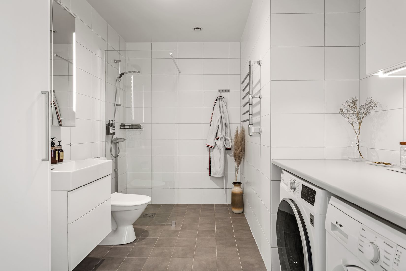 Bostadsrätt, Pippi Långstrumps Gata 40, HÖGST UPP/EGET VÅNINGSPLAN, Bromma - Annedal, Stockholm