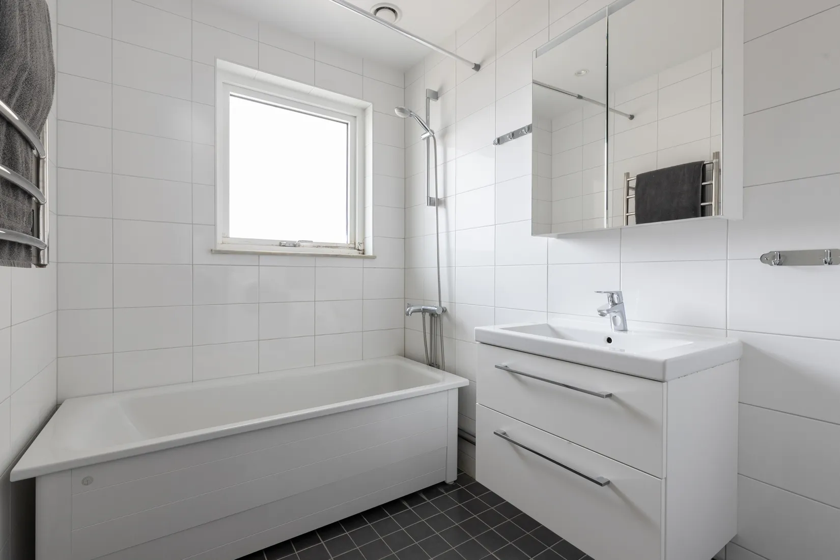 Bostadsrätt, Johan Enbergs väg 28, Västra Skogen, Solna