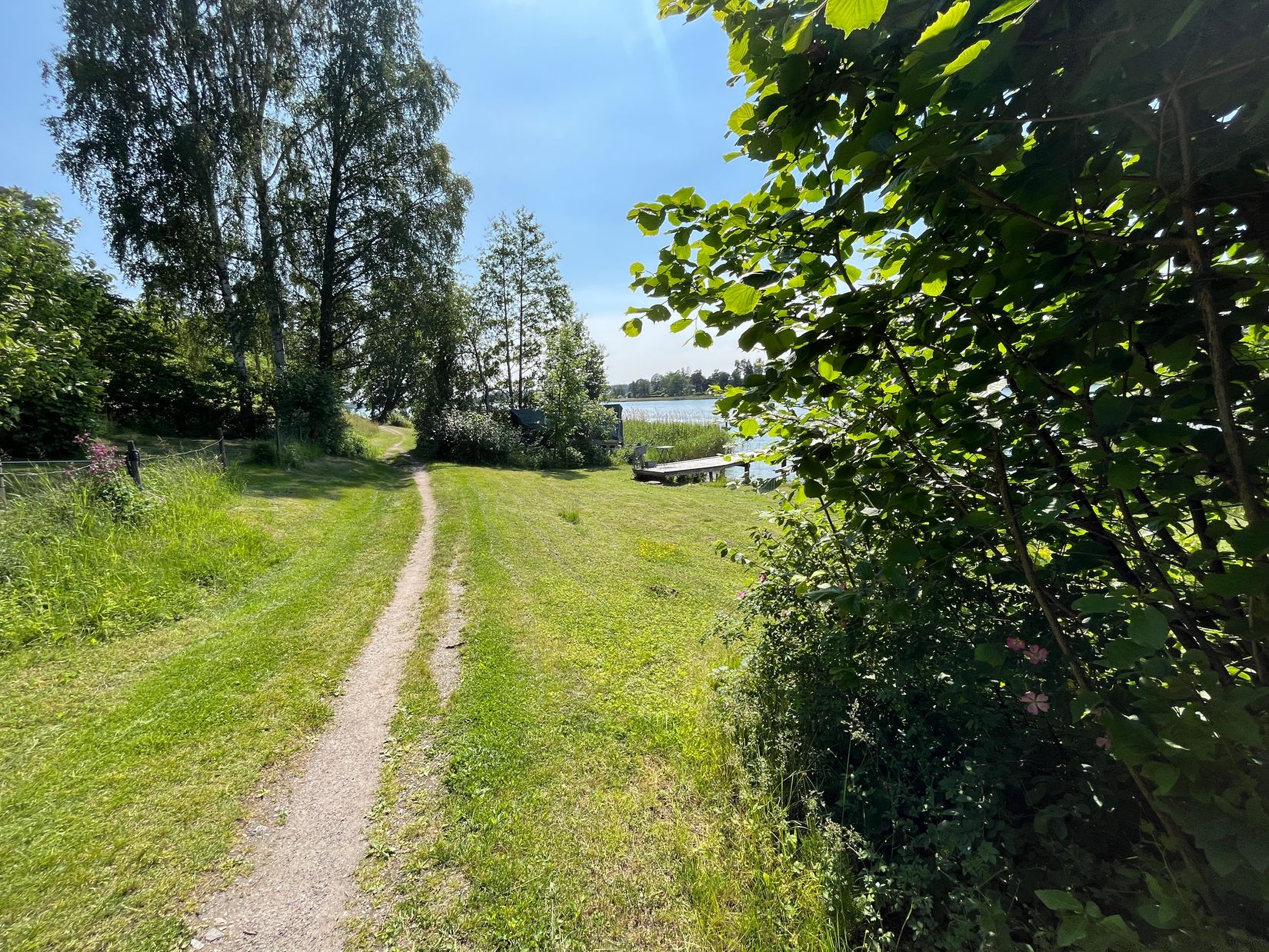 Tomt, Rödbosundsvägen 42, Margretelund, Österåker