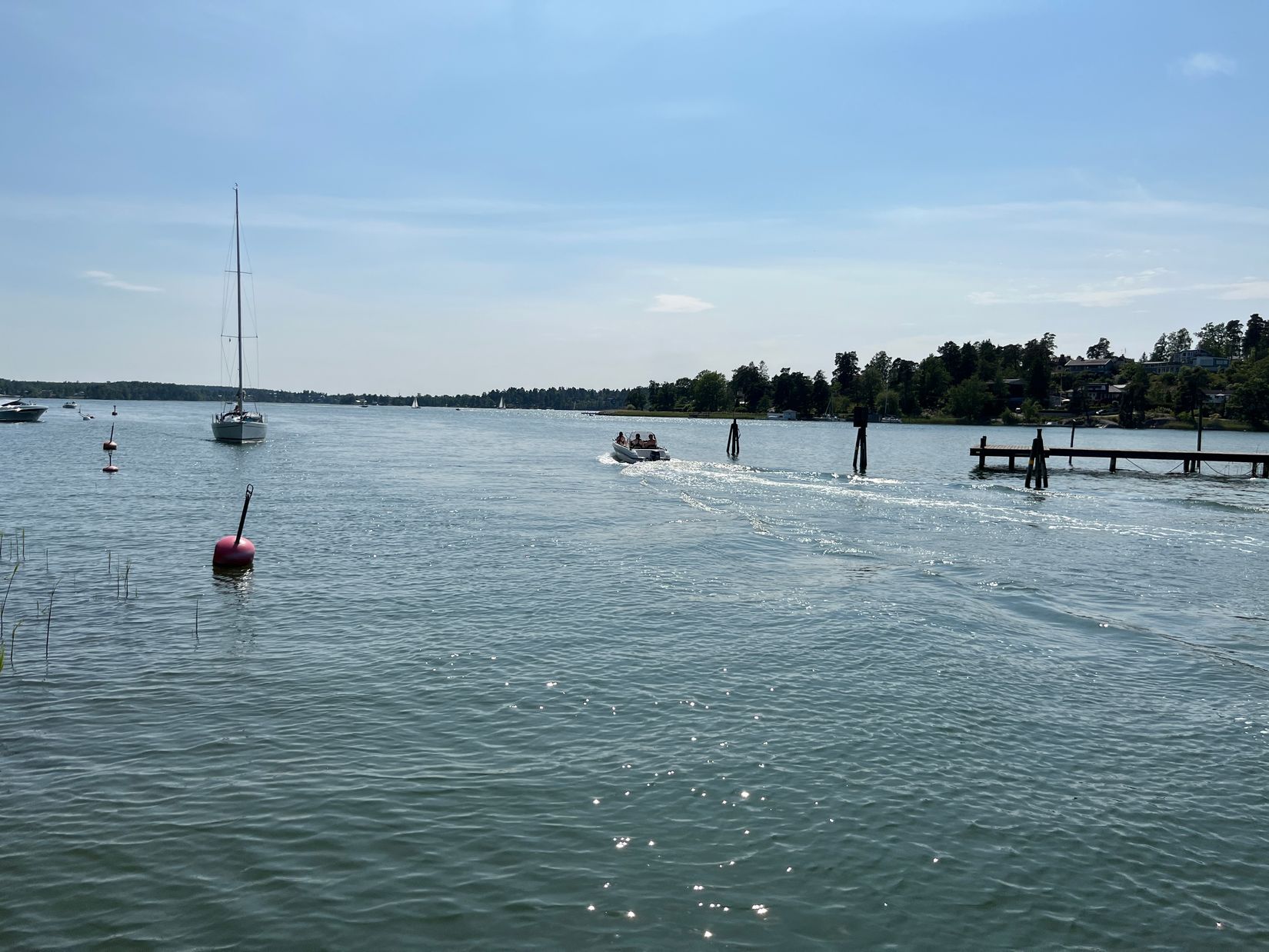 Tomt, Rödbosundsvägen 42, Margretelund, Österåker