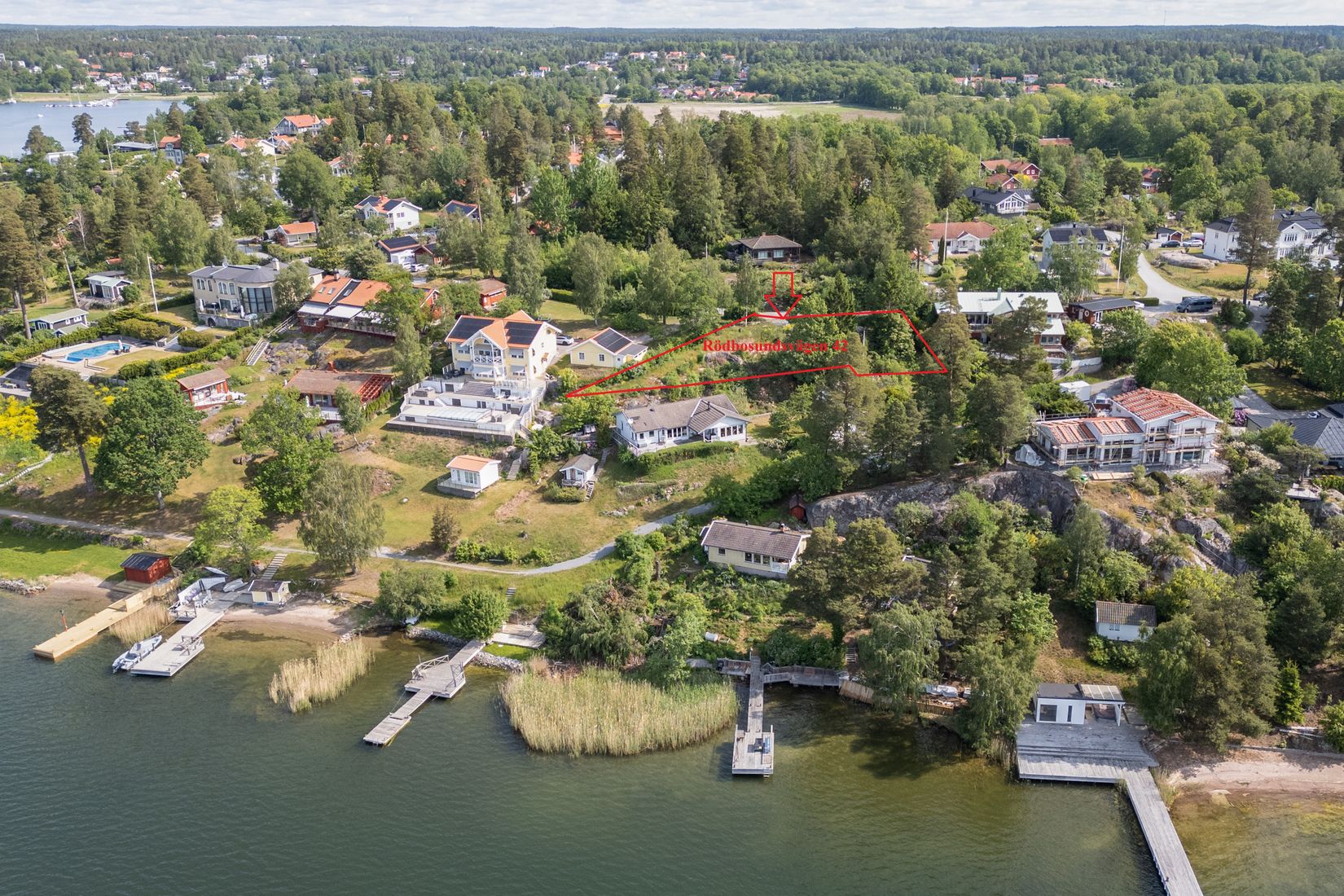 Tomt, Rödbosundsvägen 42, Margretelund, Österåker