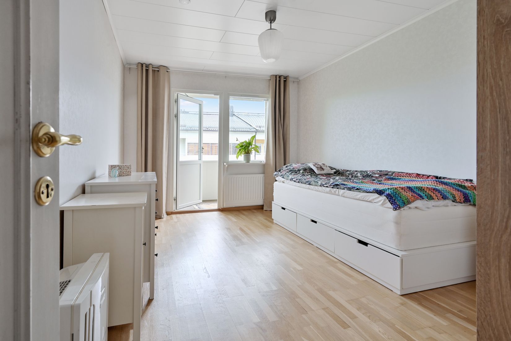 Radhus, Ryavägen 180, Sollentuna