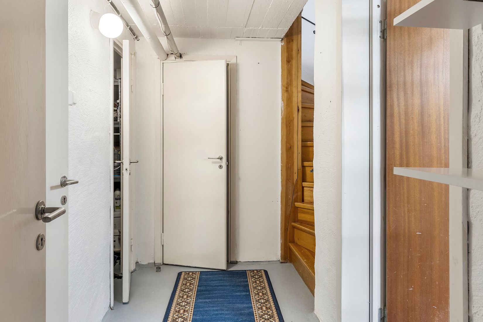 Radhus, Sagavägen 41C, Surahammar