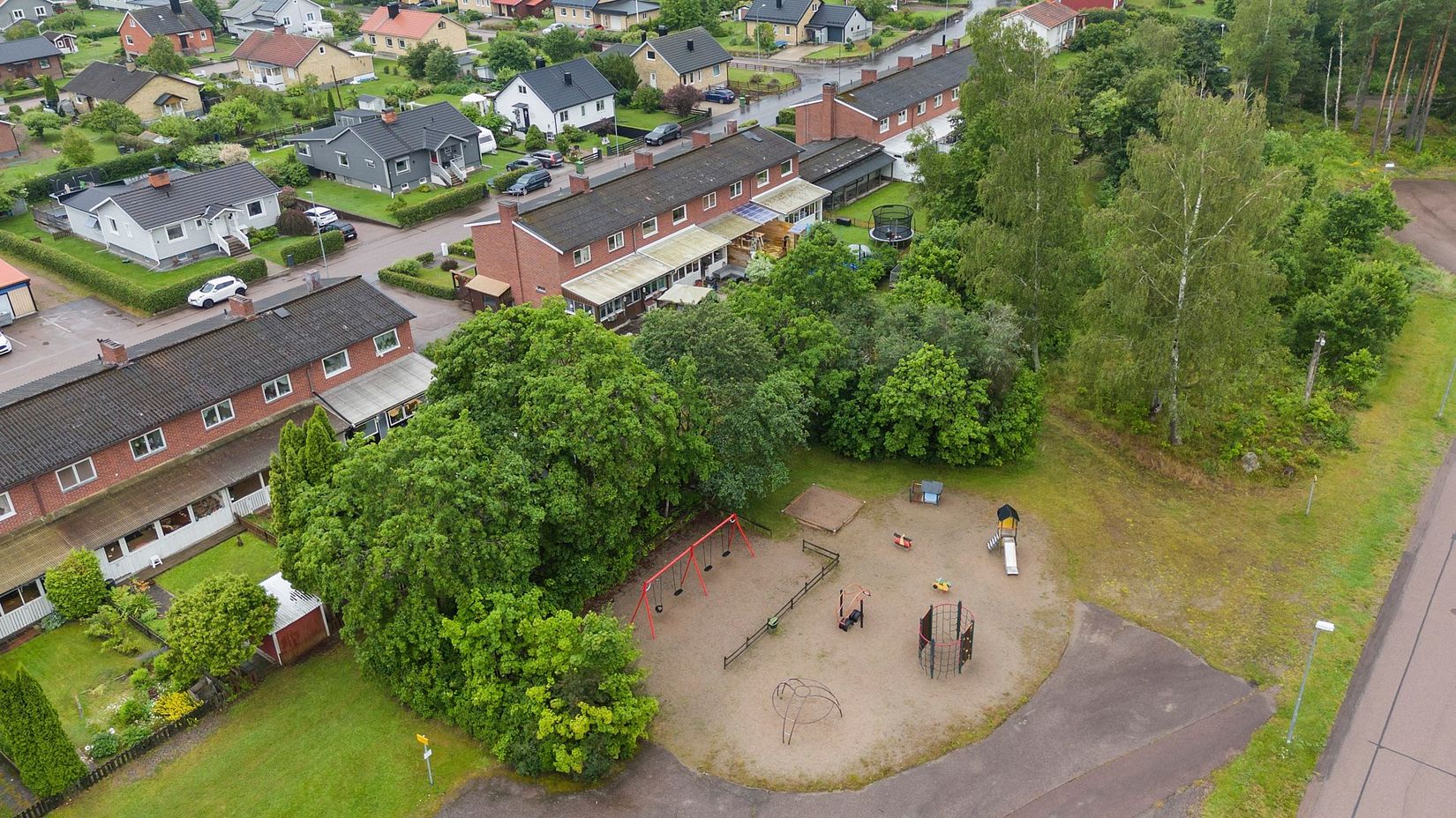 Radhus, Sagavägen 41C, Surahammar