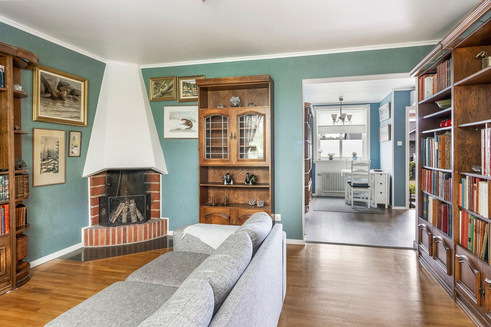 Radhus, Sagavägen 41C, Surahammar