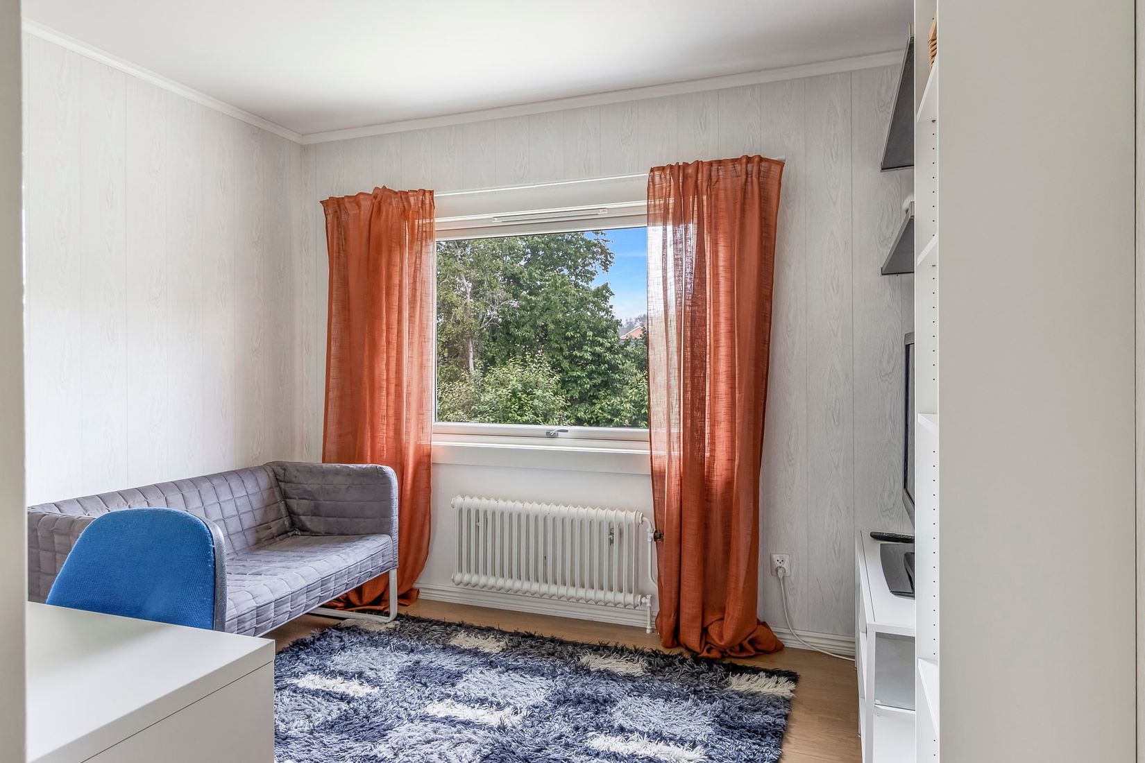 Radhus, Sagavägen 41C, Surahammar