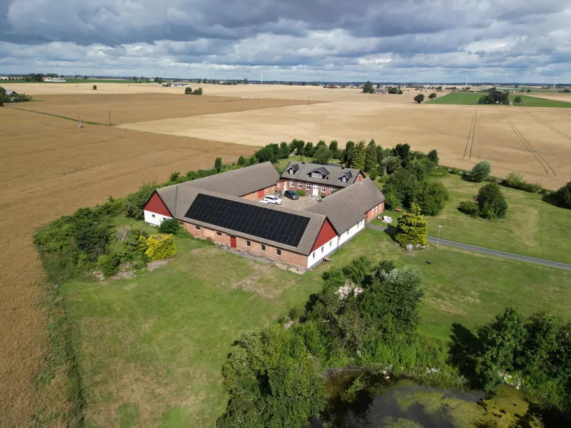Villa, Gård/Skog, Klockaregårdsvägen 15, Borrby, Simrishamn