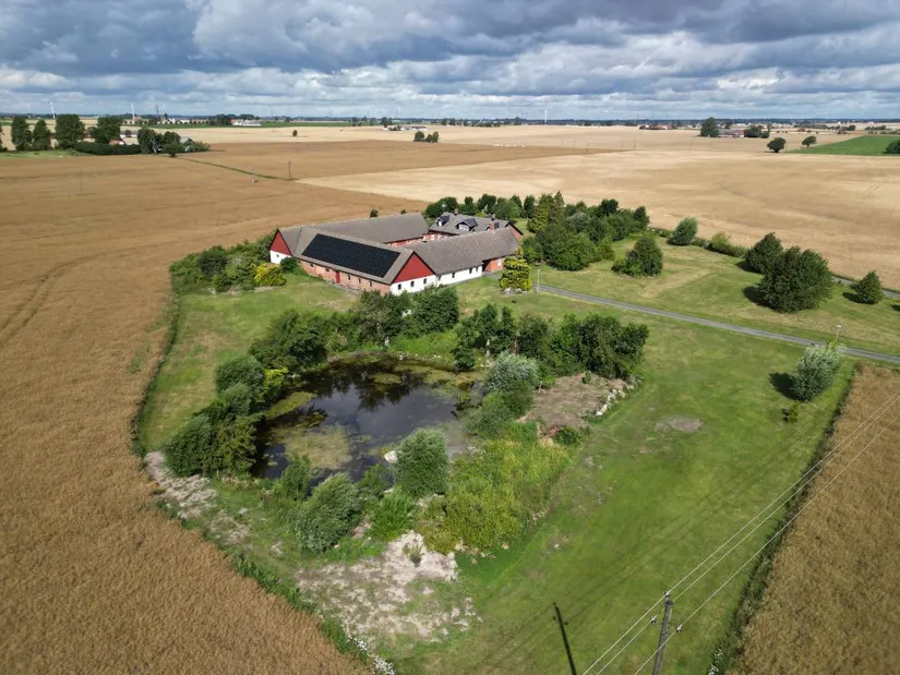 Villa, Gård/Skog, Klockaregårdsvägen 15, Borrby, Simrishamn