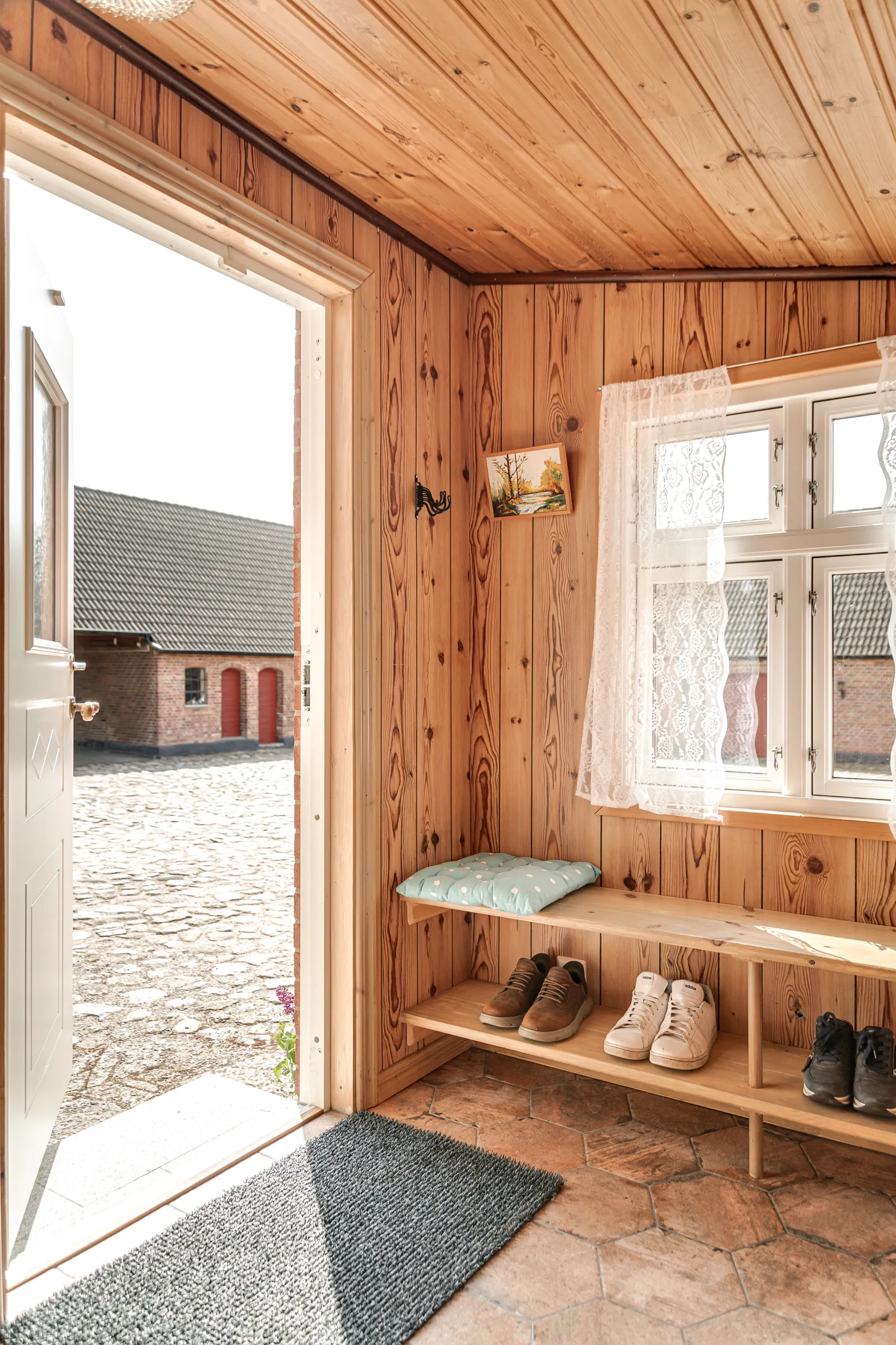 Villa, Gård/Skog, Klockaregårdsvägen 15, Borrby, Simrishamn