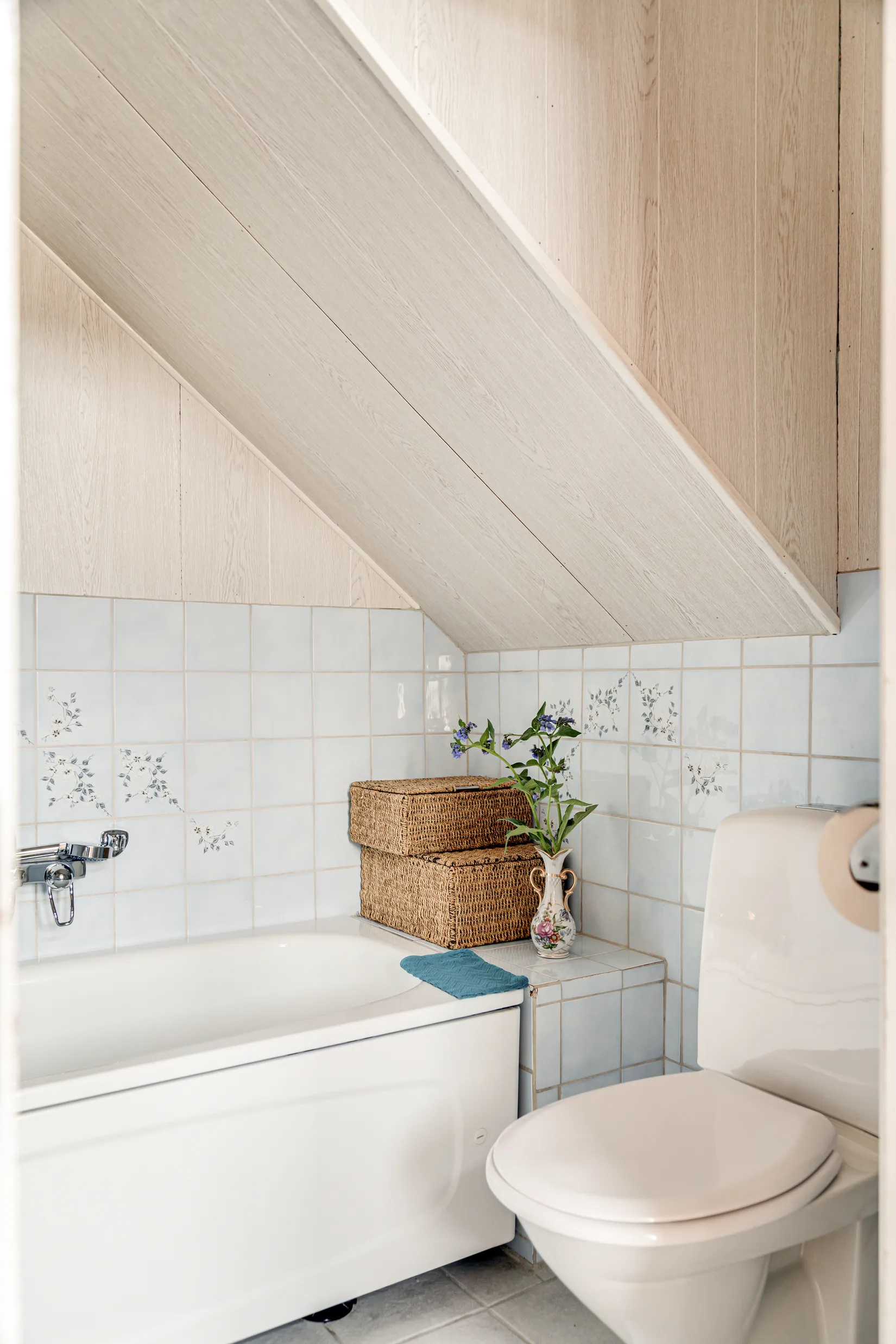 Villa, Gård/Skog, Klockaregårdsvägen 15, Borrby, Simrishamn