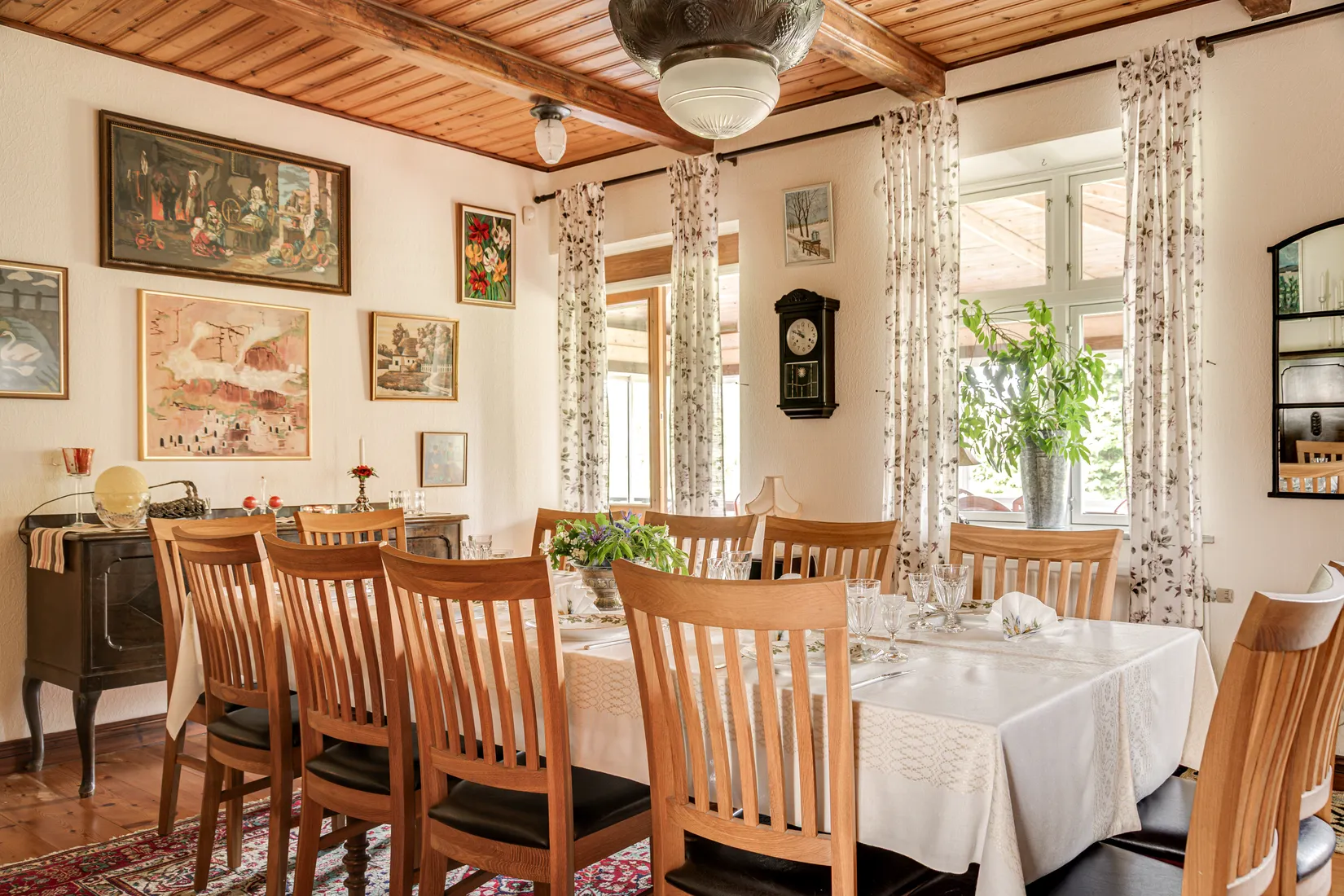 Villa, Gård/Skog, Klockaregårdsvägen 15, Borrby, Simrishamn