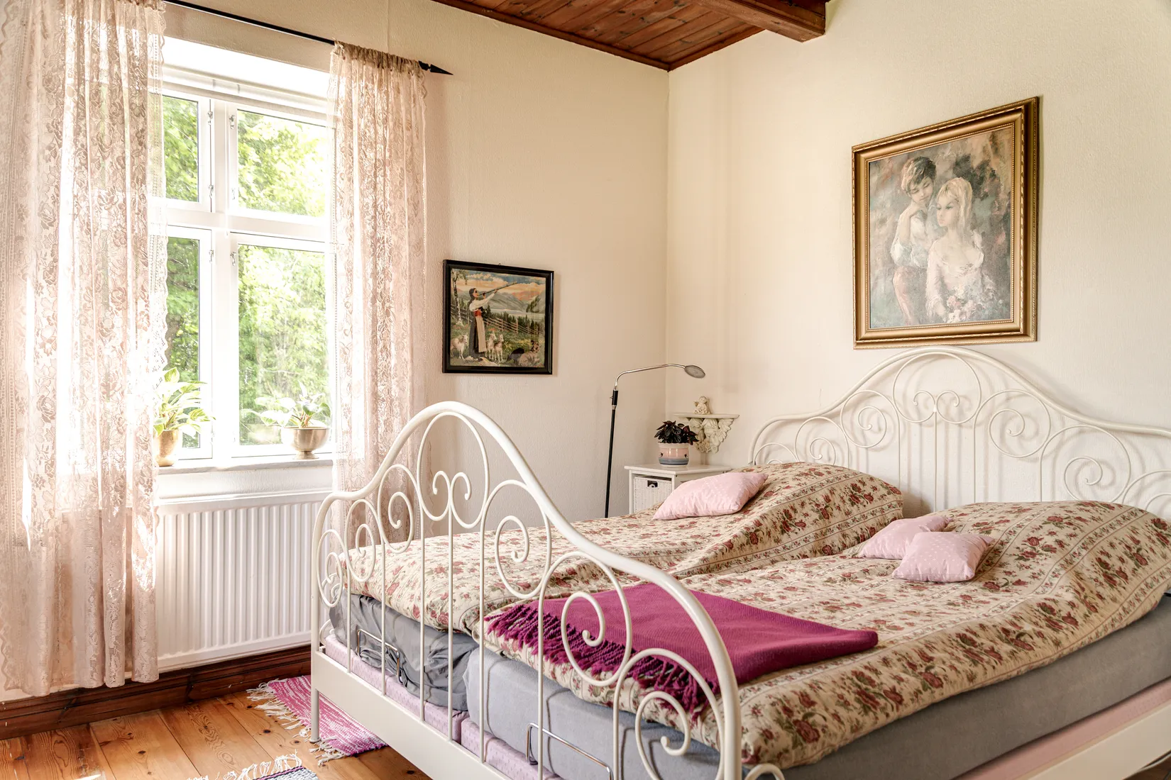 Villa, Gård/Skog, Klockaregårdsvägen 15, Borrby, Simrishamn