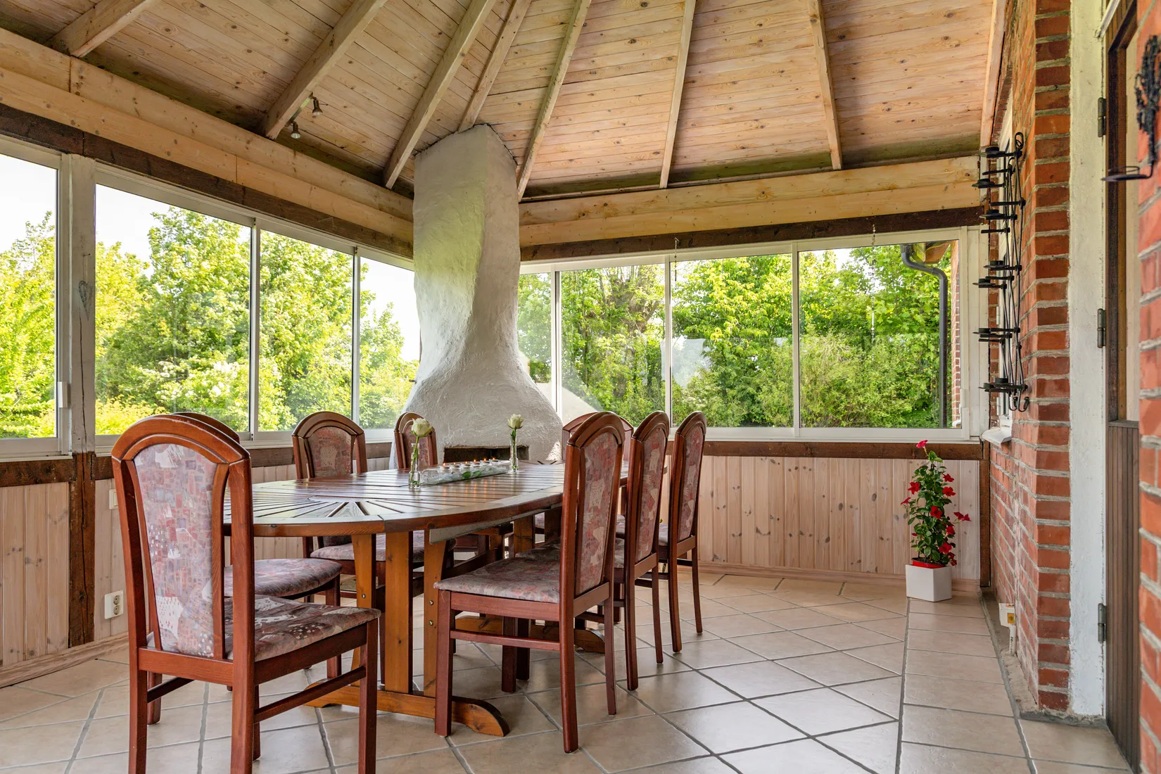Villa, Gård/Skog, Klockaregårdsvägen 15, Borrby, Simrishamn