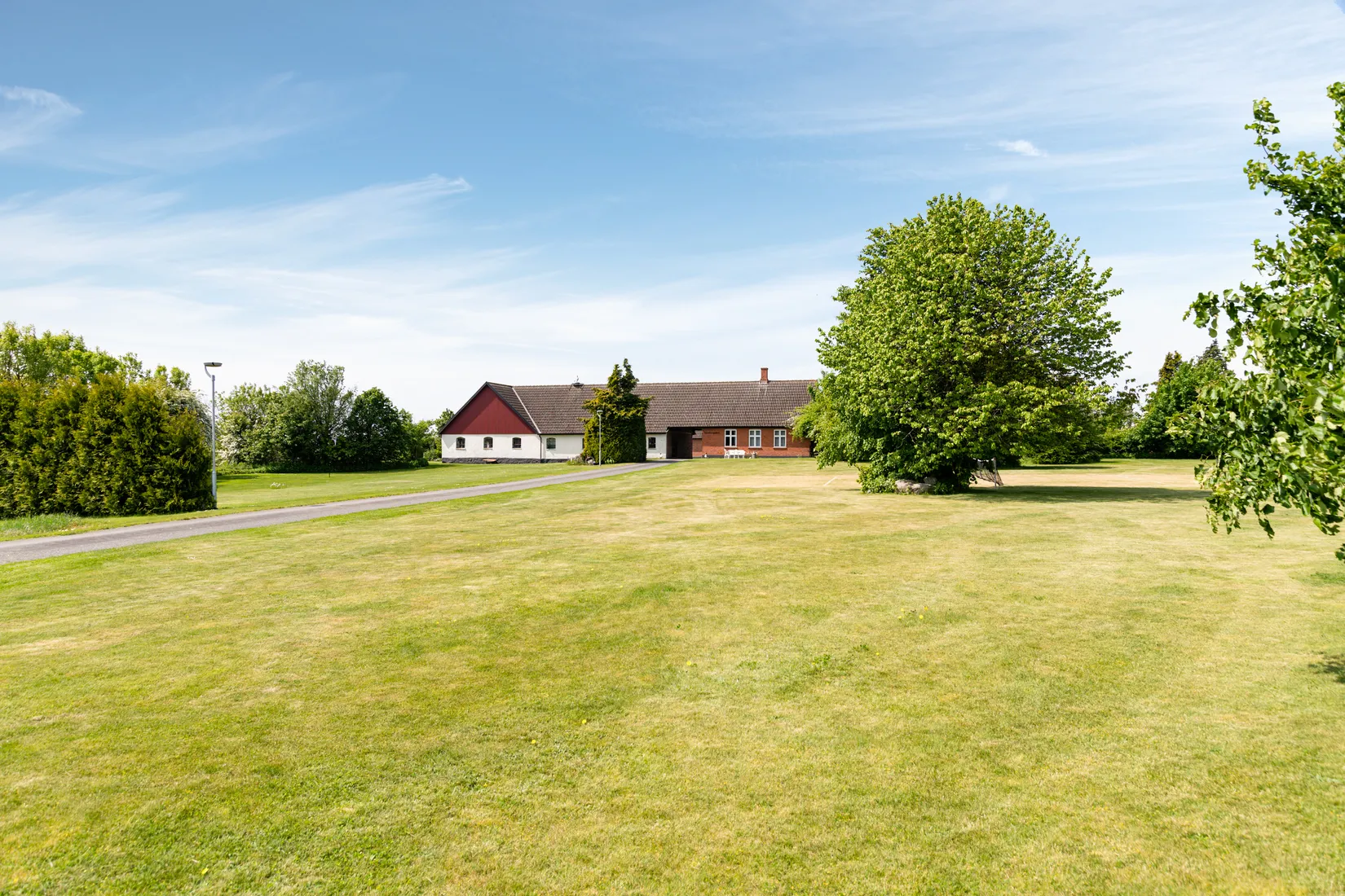Villa, Gård/Skog, Klockaregårdsvägen 15, Borrby, Simrishamn