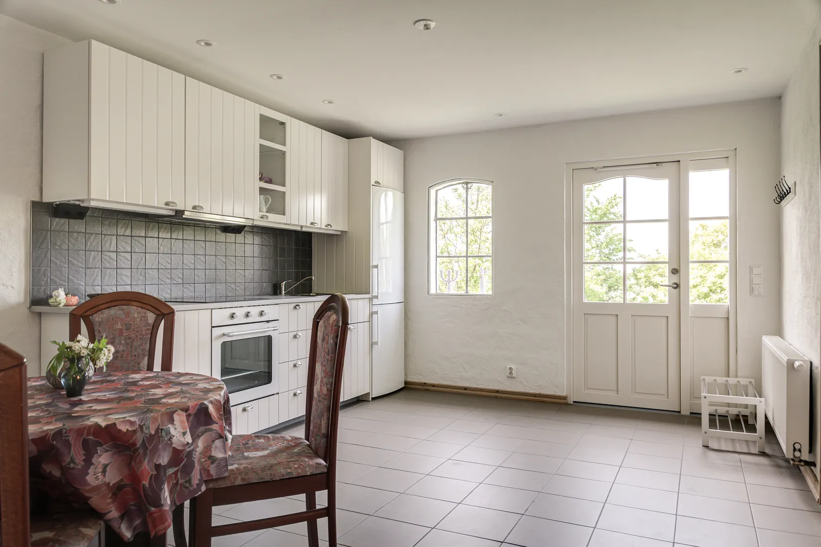 Villa, Gård/Skog, Klockaregårdsvägen 15, Borrby, Simrishamn
