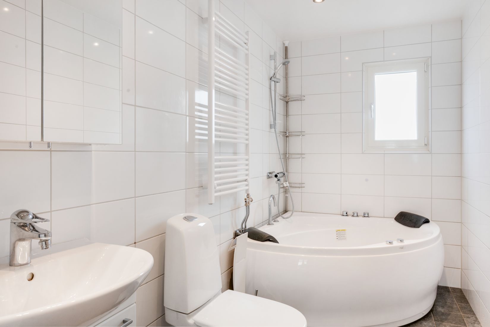 Bostadsrätt, Timotejvägen 12 6tr, Hallunda - Norsborg, Botkyrka