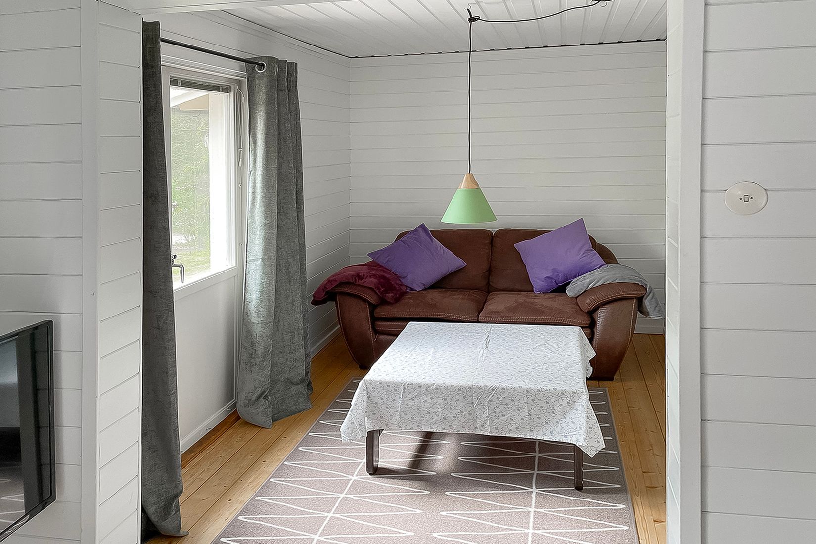 Villa, Hjortstigen 18, Haninge