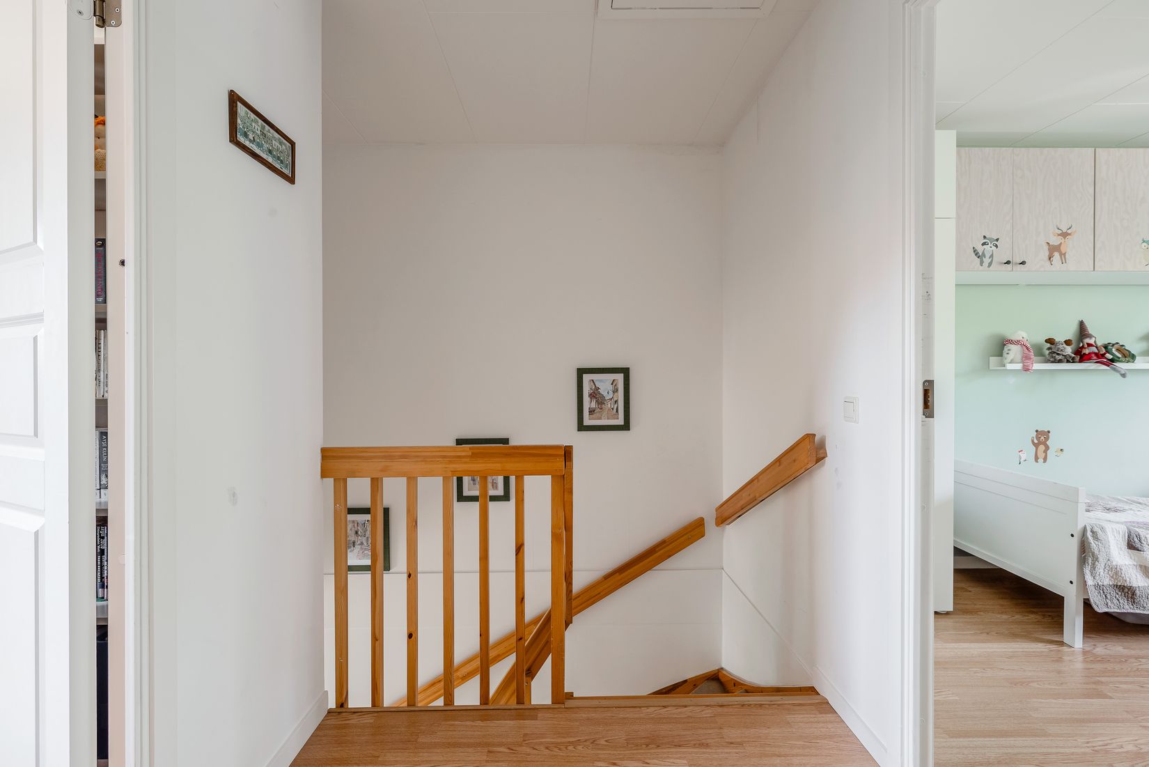 Bostadsrätt, Radhus, Engelbrektsvägen 83, Haga, Vallentuna