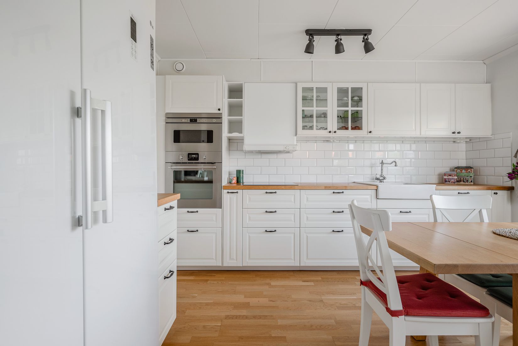 Bostadsrätt, Radhus, Engelbrektsvägen 83, Haga, Vallentuna