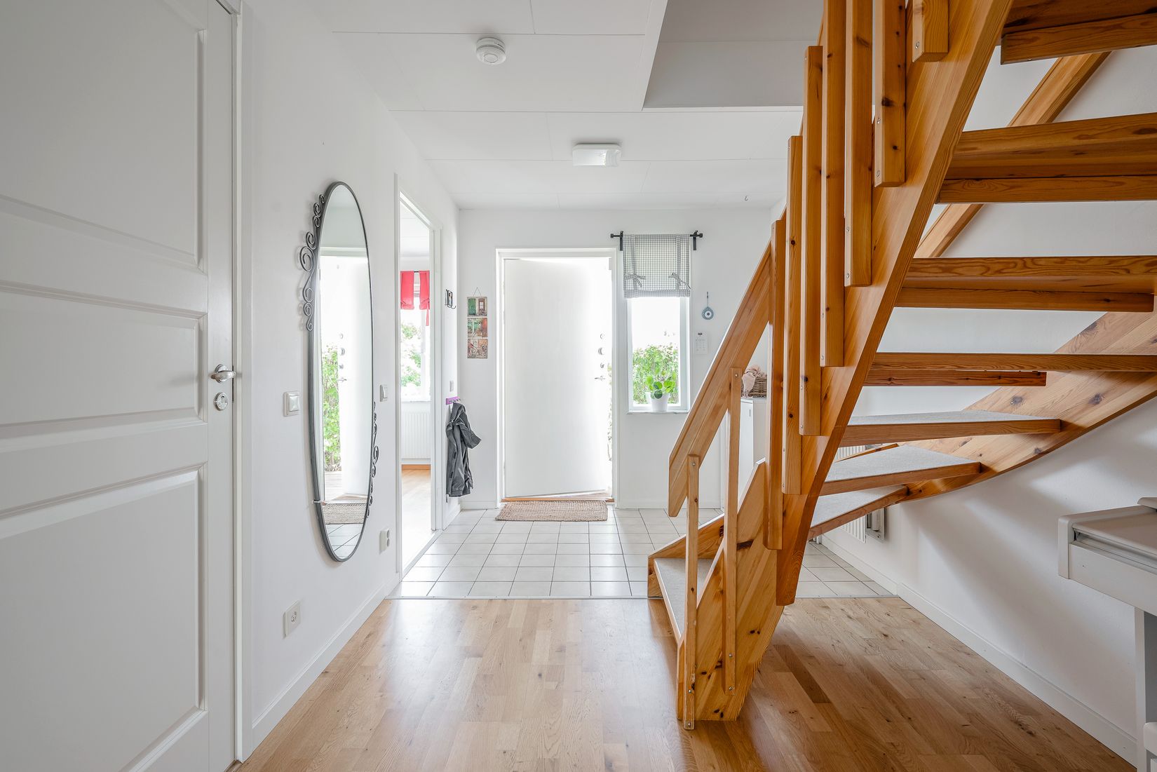 Bostadsrätt, Radhus, Engelbrektsvägen 83, Haga, Vallentuna