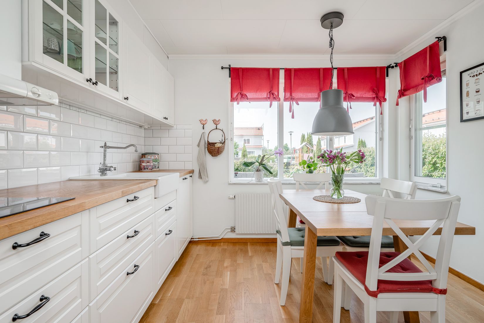 Bostadsrätt, Radhus, Engelbrektsvägen 83, Haga, Vallentuna