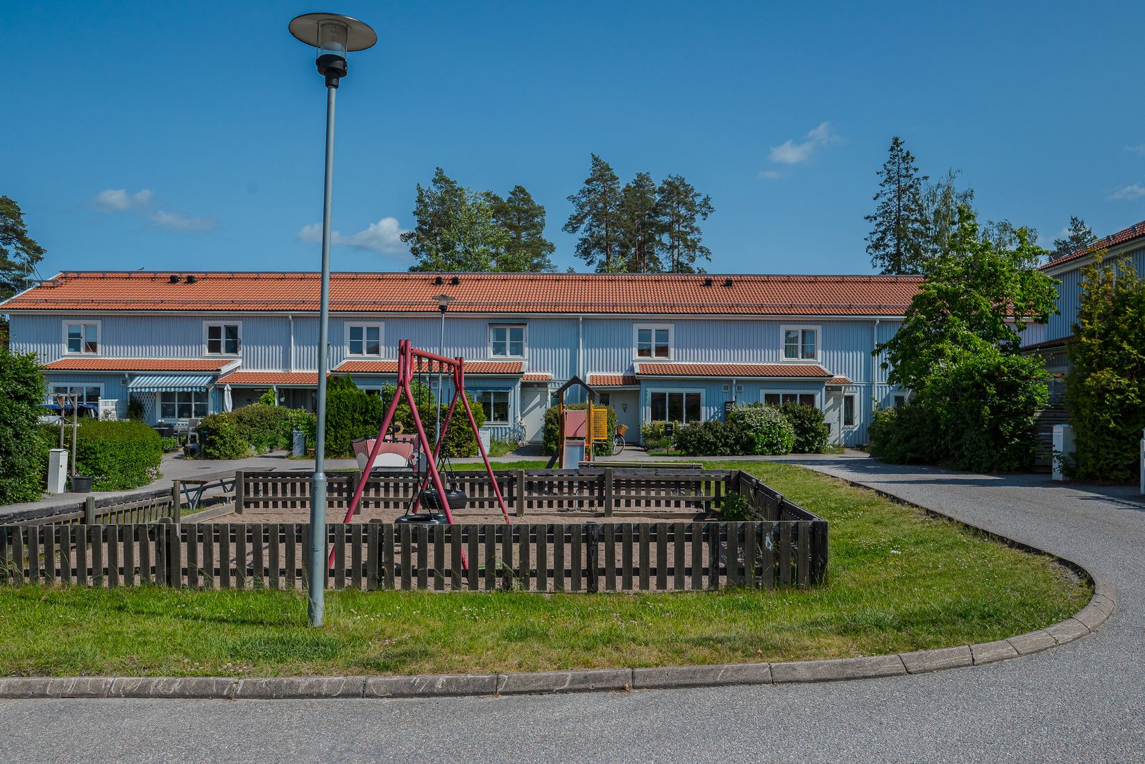 Bostadsrätt, Radhus, Engelbrektsvägen 83, Haga, Vallentuna