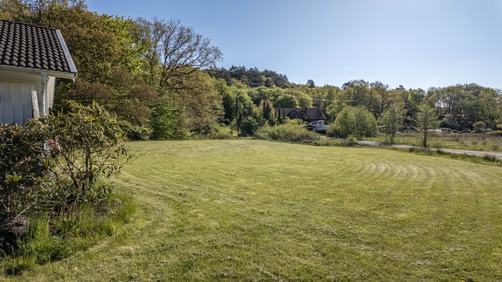 Tomt, Ranneberg 275 (grannens adress), Lycke/Tofta, Kungälv