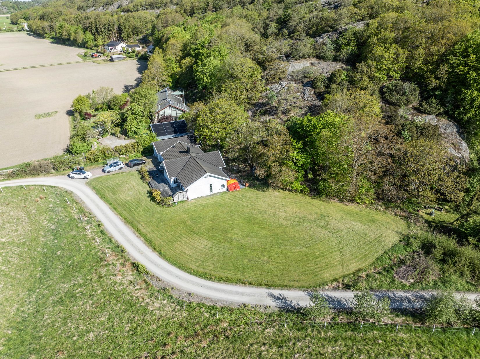 Tomt, Ranneberg 275 (grannens adress), Lycke/Tofta, Kungälv