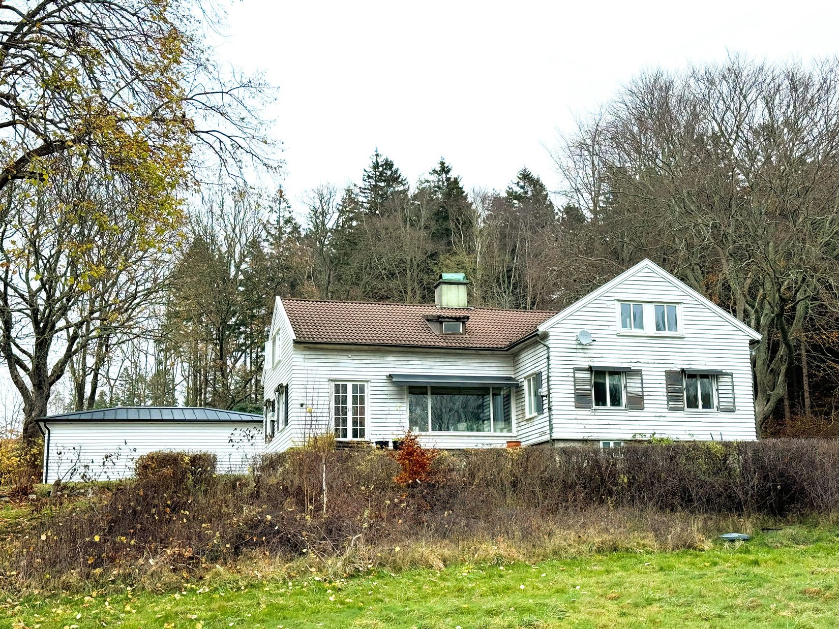 Villa, Gåre Nordhagen 525,  Fantastiskt läge på norra Orust nära Henån, Lysekil  och Uddevalla, Nordhagen Gåre Henån Orust, Orust