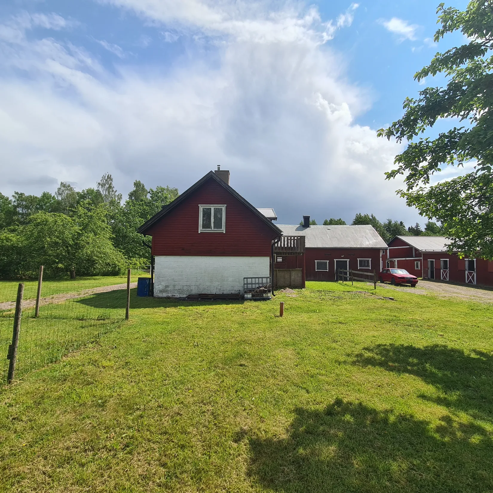 Gård/Skog, Folkatorp 510, Kumla