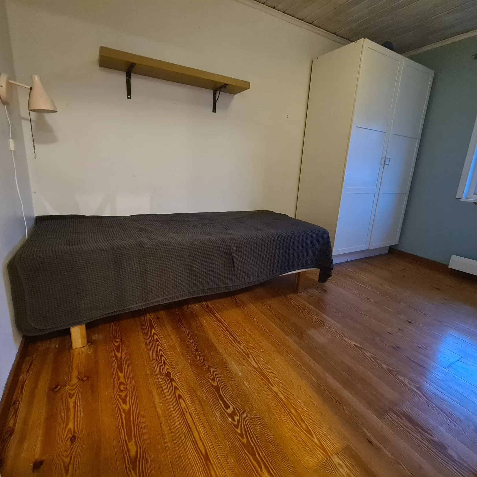 Gård/Skog, Folkatorp 510, Kumla