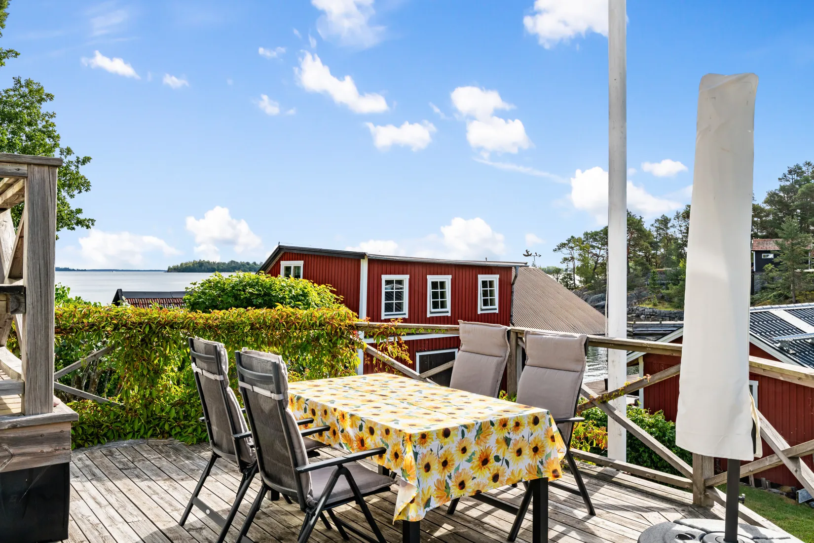 Villa, Österskatsvägen 16, Yxlan - Köpmanholm, Norrtälje
