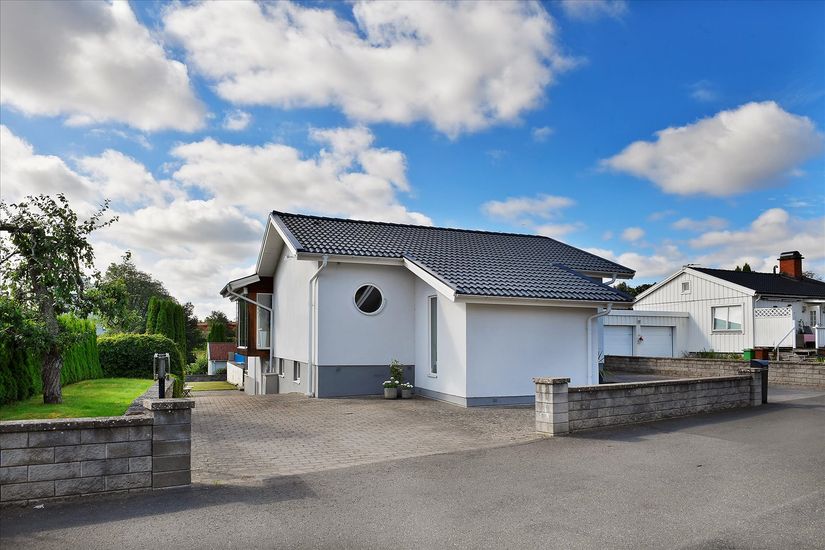 Villa, Prästgatan 12, Mariesjö, Skövde