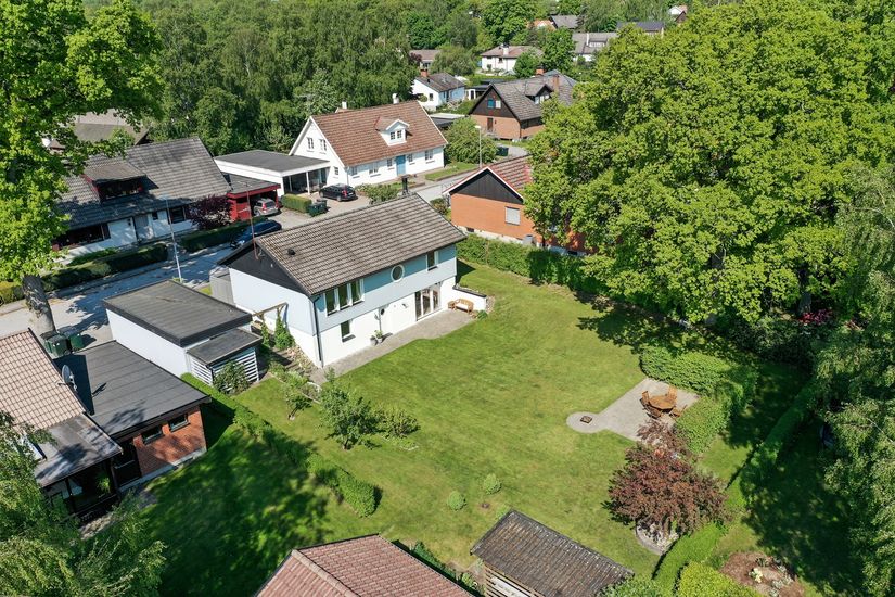 Villa, Kaptensgatan 8, Höör - Centralt, Höör